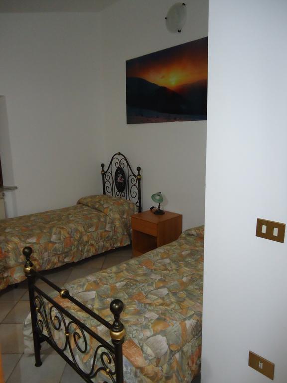 Agriturismo Grisciano Accumoli Habitación foto
